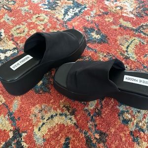 Steve Madden wedge slides. Near perfect condition